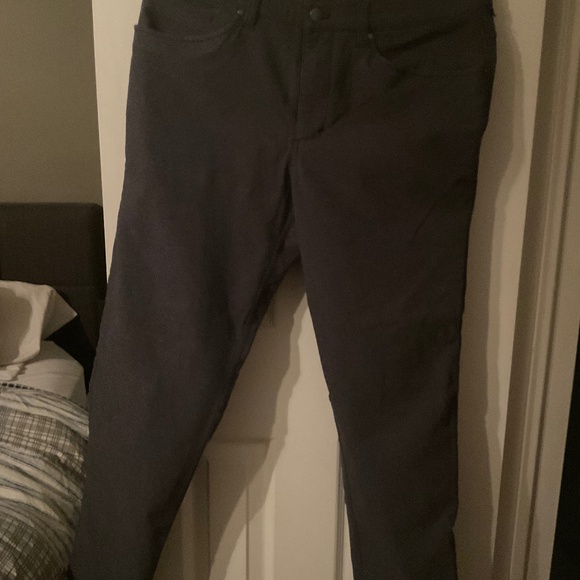 Men’s Lululemon ABC Pant Slim *Tech Canvas 32 inches/29 ins. Heathered Deep Navy - Picture 1 of 4